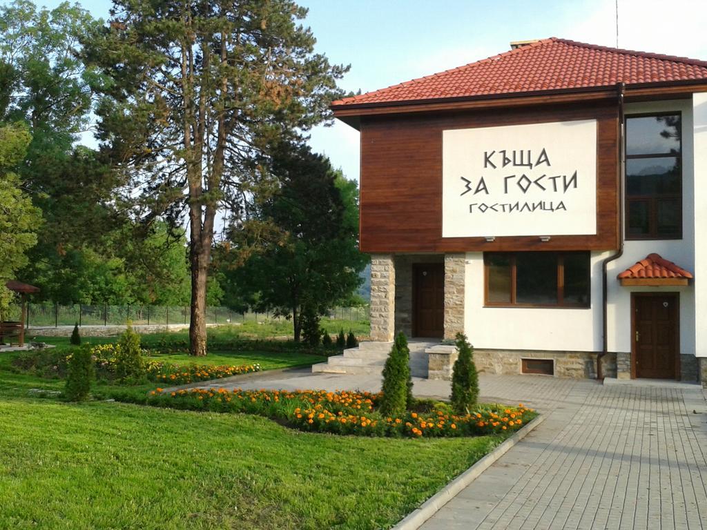 Guesthouse Gostilitsa Exterior photo